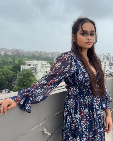 female Call Girls in Pune